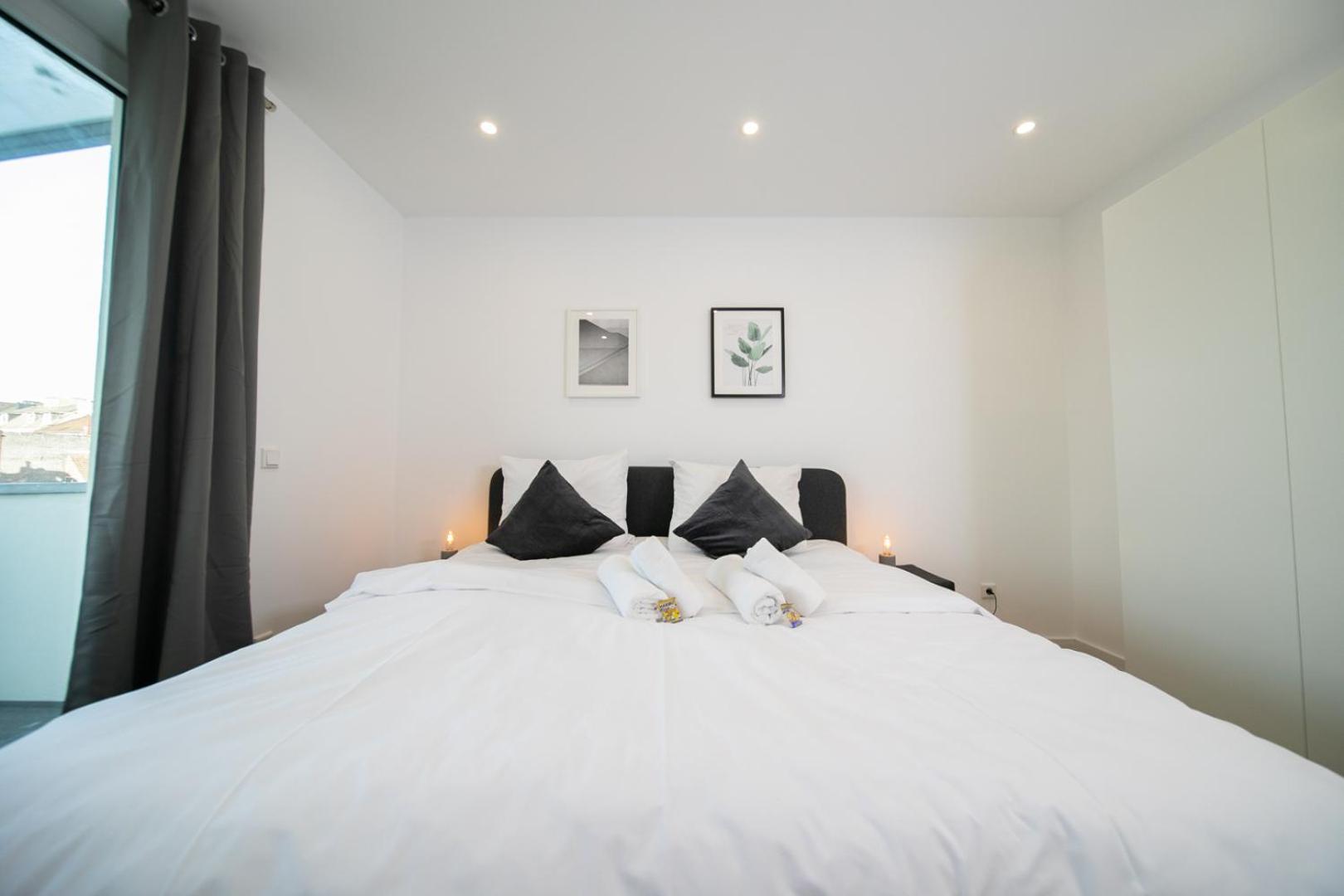 Apartment - 3 Bedroom - 6 Person